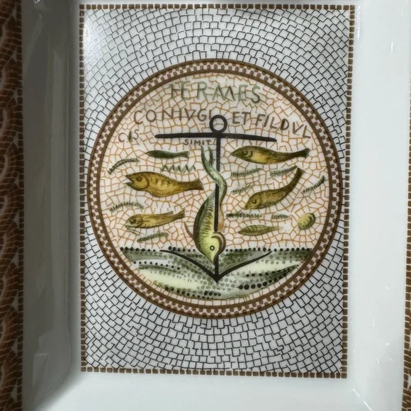 🔥VINTAGE🔥 Hermes White Ceramic Ashtray - Picture 3 of 7